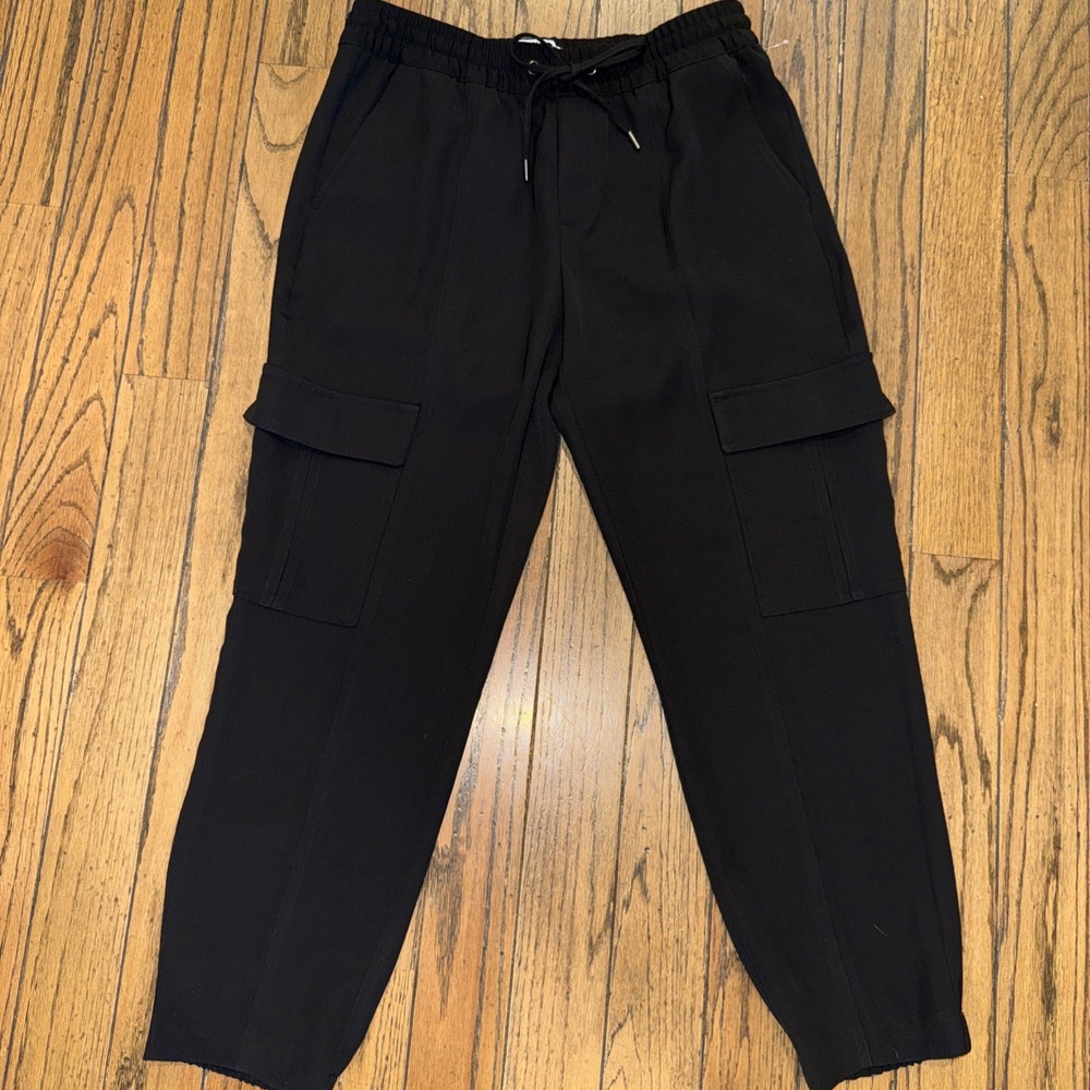 Banana Republic BR SPORT Cargo Jogger, BLACK SIZE Small #796181 NWT Pockets